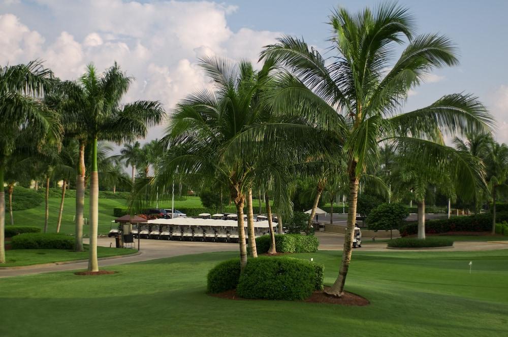 Greenlinks Golf Villas At Lely Resort Naples Exterior photo